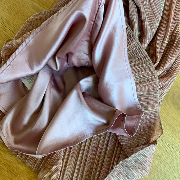 🦄 Eri + Ali (Anthropologie) sleeveless A-line top in mauve - Picture 3 of 9